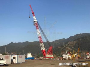 300 t Floating Crane (2007) — In Stock — 2