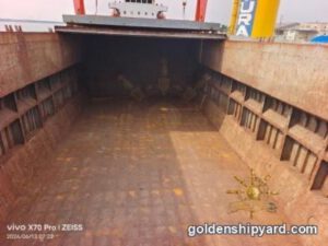5,200 DWT Multi-Purpose Vessel (2005) — In Stock — 27