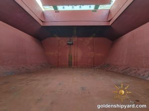 7,490 DWT Bulk Carrier (2020) — In Stock — 33